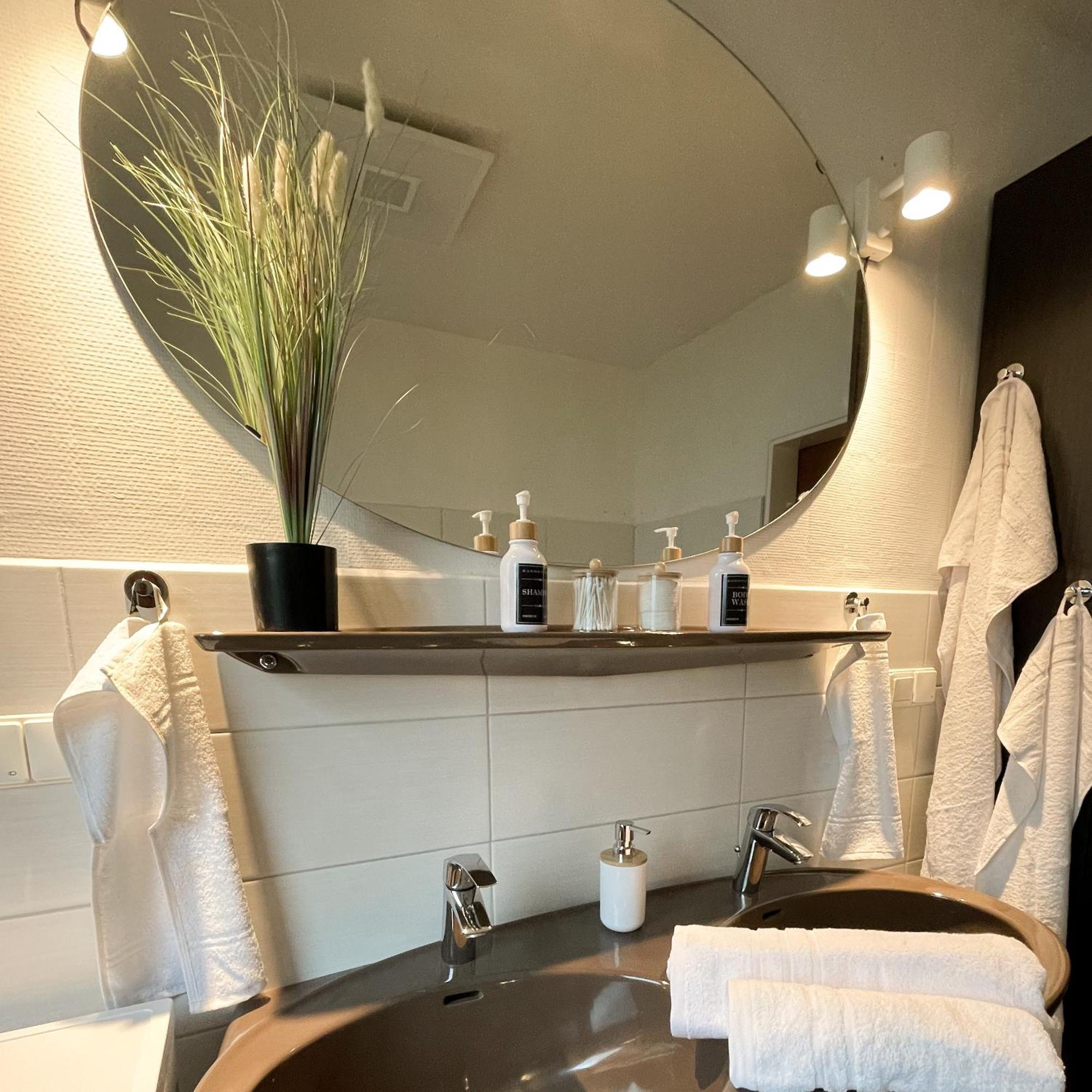Lalelou Braunlage, Perfekt Fuer Familien, Zentral Mit Garten 120qm, Inkl Waeschepaket Und Wlan, Boxspringbett, 6 Personen Braunlage