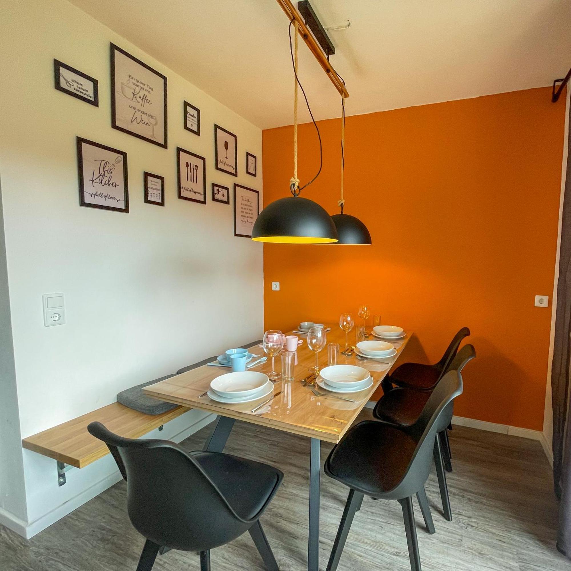 Lalelou Braunlage, Perfekt Fuer Familien, Zentral Mit Garten 120qm, Inkl Waeschepaket Und Wlan, Boxspringbett, 6 Personen Apartment