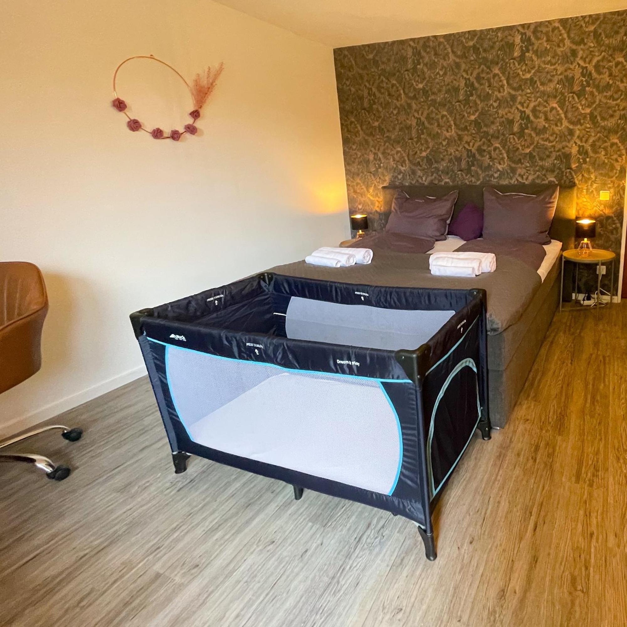 Apartment Lalelou Braunlage, Perfekt Fuer Familien, Zentral Mit Garten 120qm, Inkl Waeschepaket Und Wlan, Boxspringbett, 6 Personen Braunlage